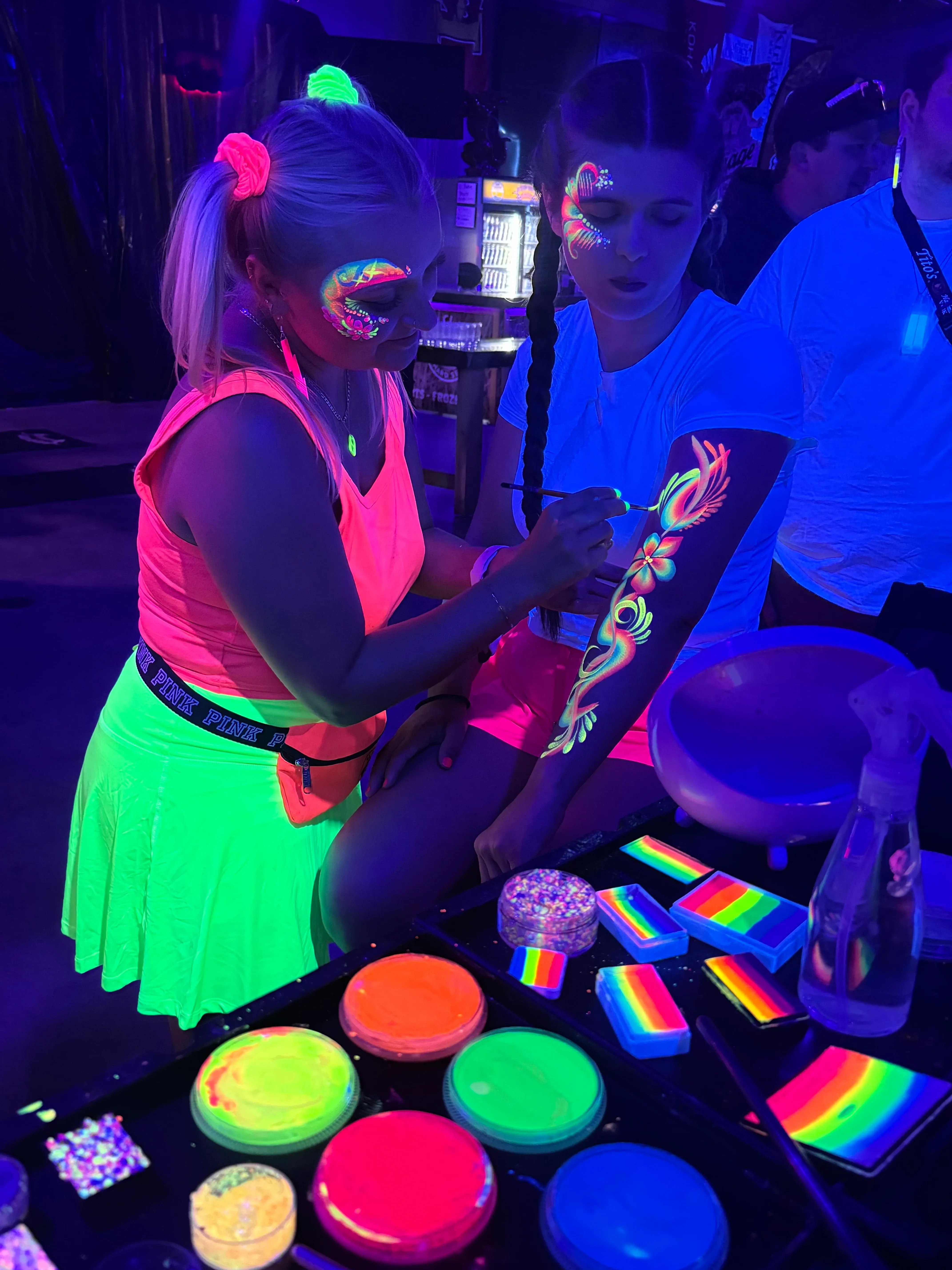 glow face paint